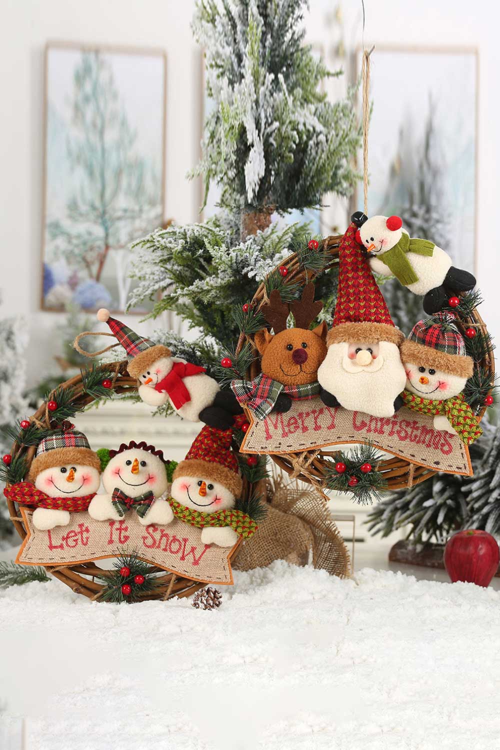 Cozy Christmas Holiday Wreath