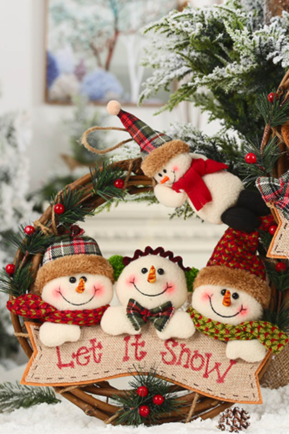 Cozy Christmas Holiday Wreath