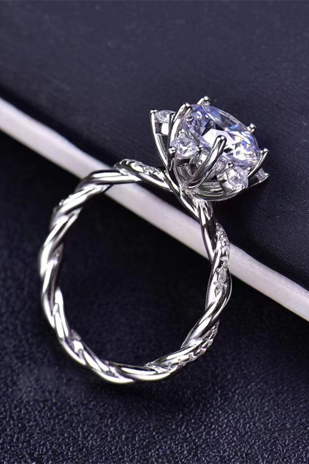 My Shining Star Twist Ring
