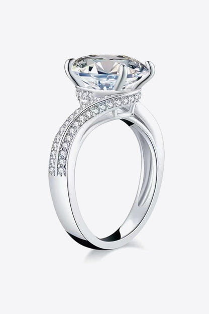 Minimalist Moissanite Side Stone Ring